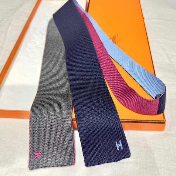 🔥HERMES EXCLUSIVE🔥🆕💯AUTH HERMES Maille De Soie 4 Temps Muti Seasons Tie😍 - Picture 10 of 17